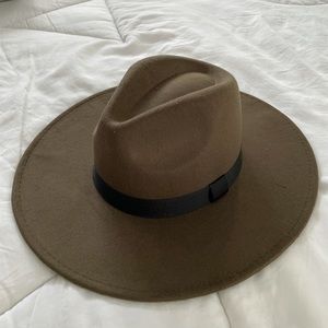 NWT Olive Green Wide Brim Hat